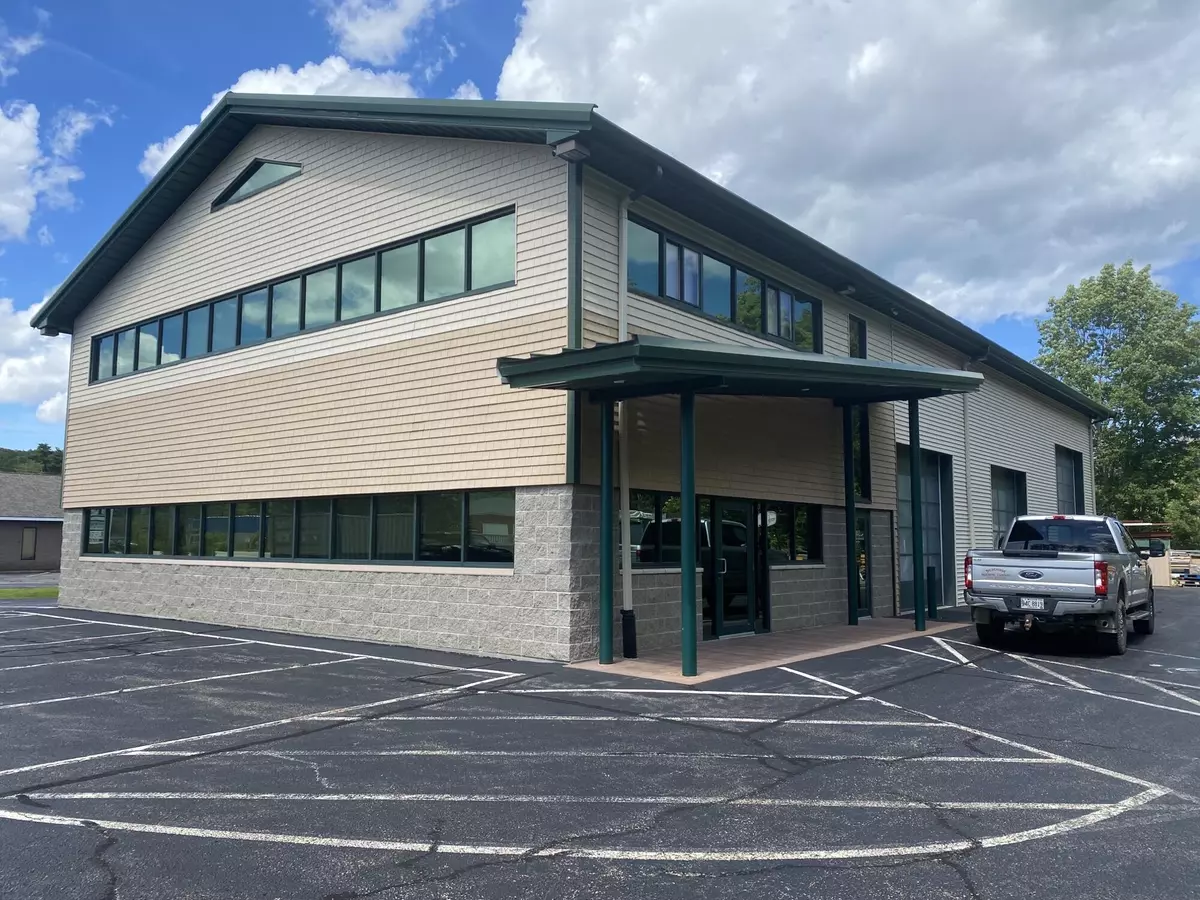 Kittery, ME 03904,98 Harold L Dow HWY N #1