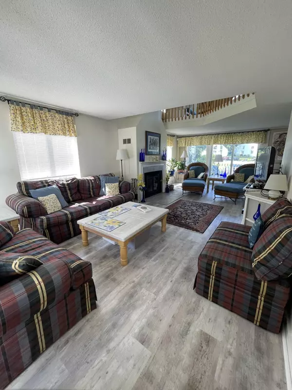 Naples, ME 04055,27 Clifford RD #Unit 21