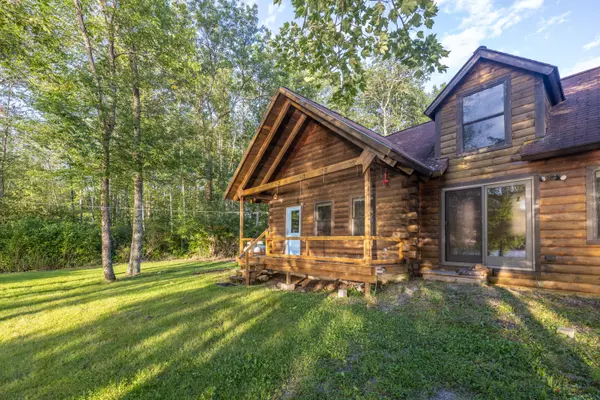 Union, ME 04862,296 Alberta LN