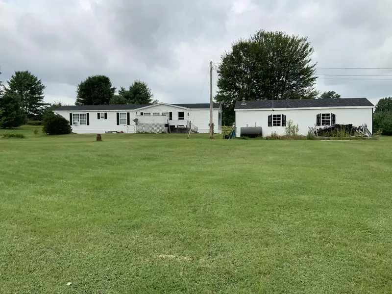 389 Griffin RD, Levant, ME 04456