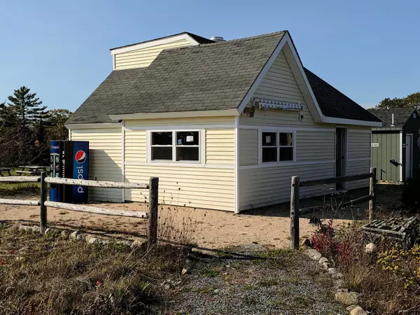 Sedgwick, ME 04673,232 Caterpillar Hill RD