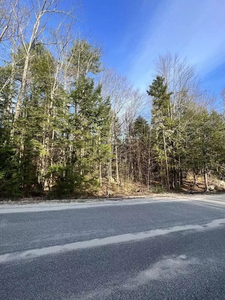 Gray, ME 04039,23 Whitney RD #B