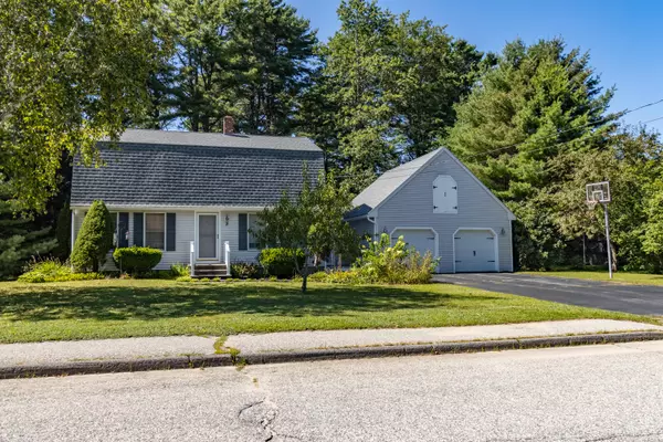 Brunswick, ME 04011,3 Hickory DR