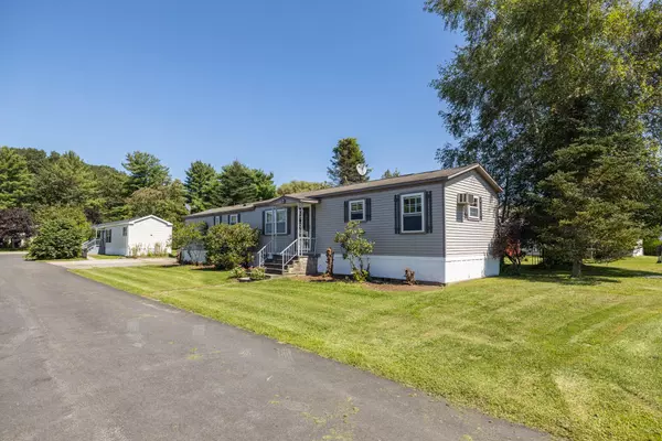 Poland, ME 04274,8 Dale ST