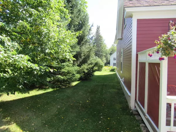 New Sweden, ME 04762,12 Jepson RD