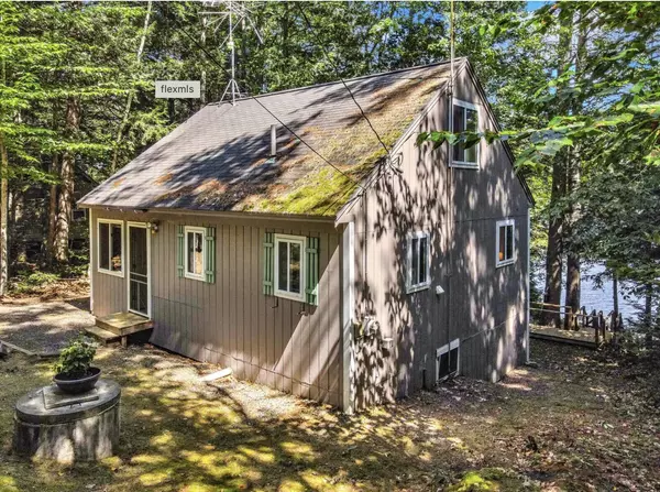 22 Vienna Shores RD, Vienna, ME 04360