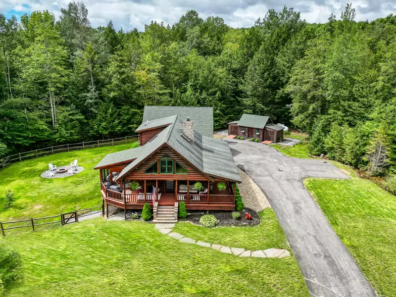 67 Wilderness LN, Bowdoinham, ME 04008