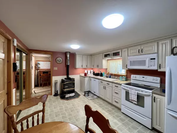 Lincoln, ME 04457,39 Milts WAY