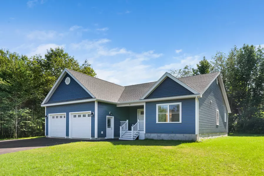 112 Heath RD, Saco, ME 04072