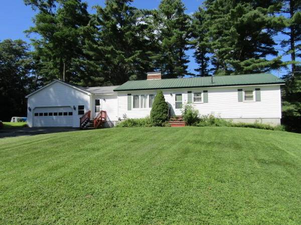 351 Maple ST, Farmingdale, ME 04344