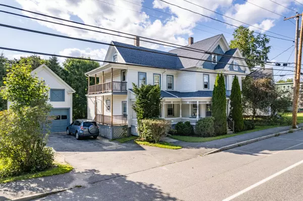 Auburn, ME 04210,137 S Main ST