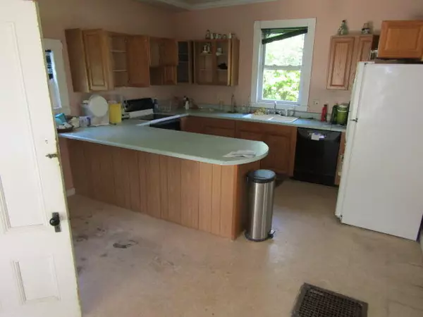 Madison, ME 04950,54 Maple ST