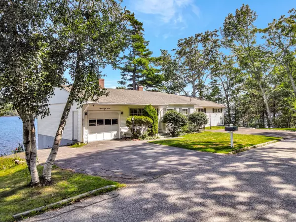 Bath, ME 04530,1537 Washington ST