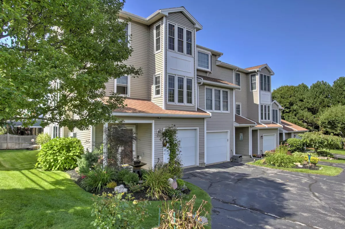 York, ME 03909,3 Church ST #4