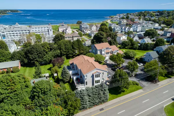 York, ME 03909,3 Church ST #4