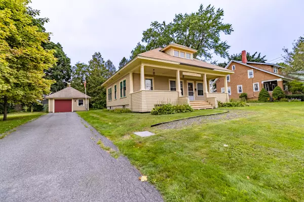 Waterville, ME 04901,6 Greenwood ST