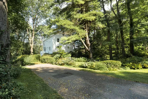 Kittery, ME 03905,45 Pepperrell RD