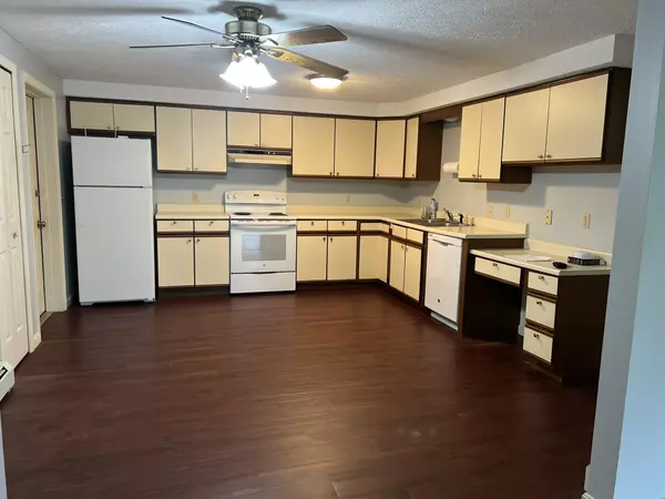 Waterville, ME 04901,2 Ridgewood AVE #2