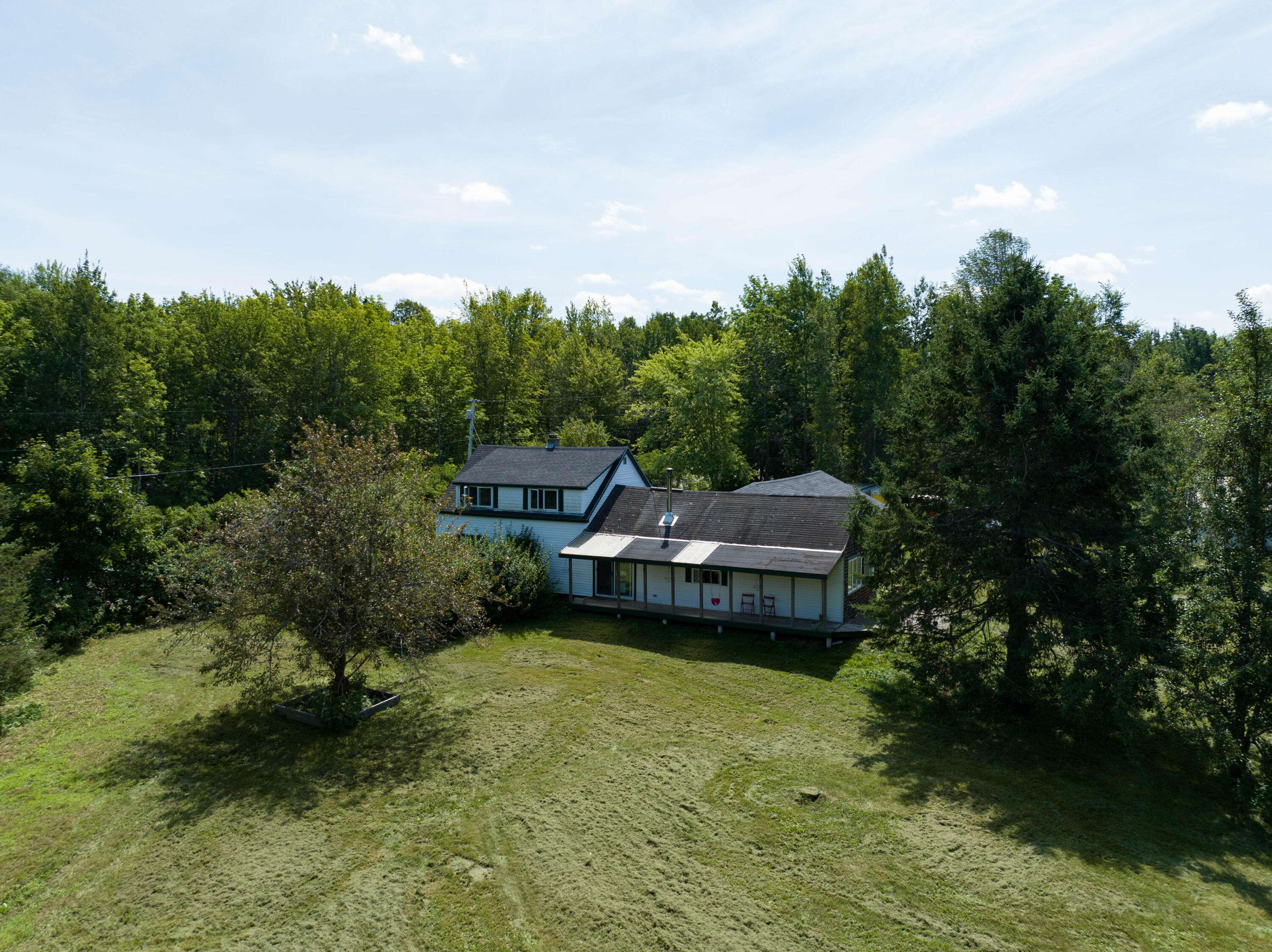 Searsport, ME 04974,48 Monroe RD