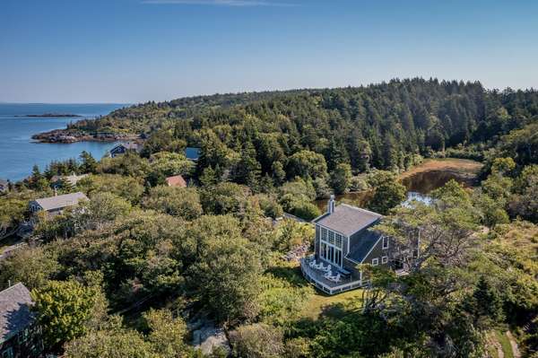 9 Sterling Cove RD, Monhegan Island Plt, ME 04852