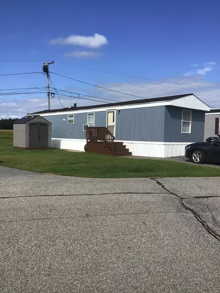 62 Scarponi DR, Brunswick, ME 04011