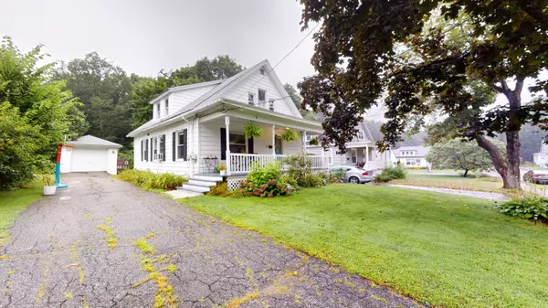 10 Linden ST, Auburn, ME 04210