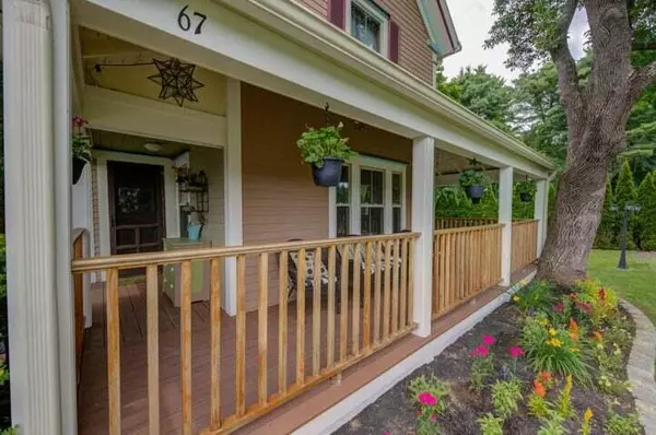 Ogunquit, ME 03907,67 Main ST