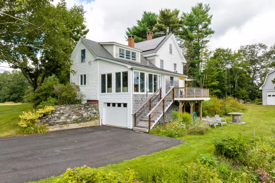 86 School ST, Damariscotta, ME 04543