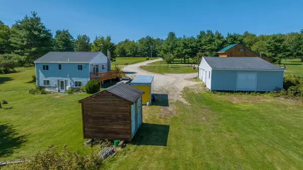 North Yarmouth, ME 04097,12 Rocky RD