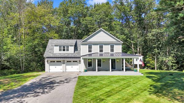 4 Sweet Haven LN, Falmouth, ME 04105