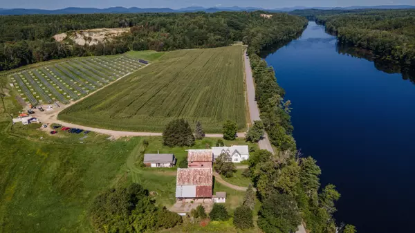 Norridgewock, ME 04957,114 Upper Main ST