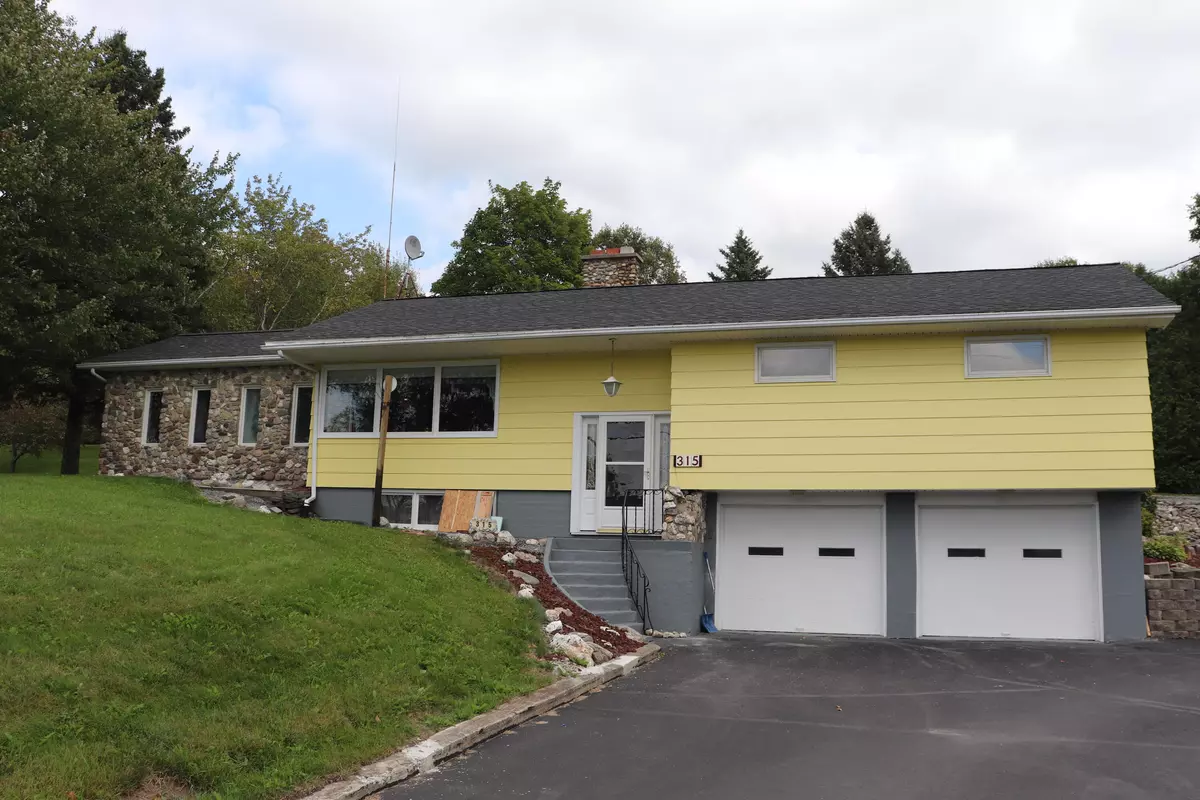 Fort Kent, ME 04743,315 Frenchville RD