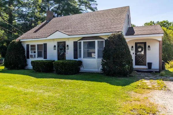 630 Poland RD, Auburn, ME 04210
