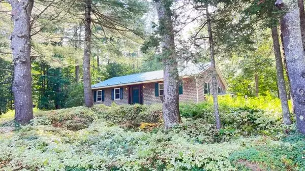 104 N Stagecoach RD, Atkinson, ME 04426