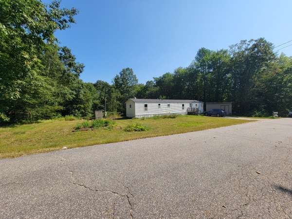 48 Hillside AVE, Minot, ME 04258