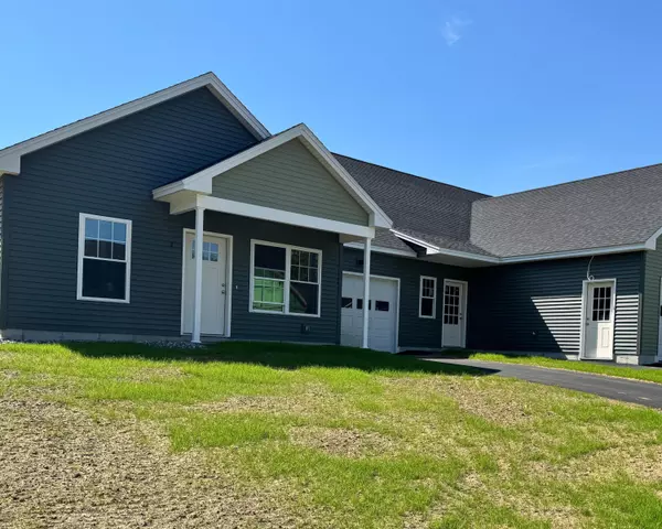 Standish, ME 04084,7 Macie DR #.