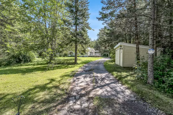 Newport, ME 04953,65 Kitchen Hill RD