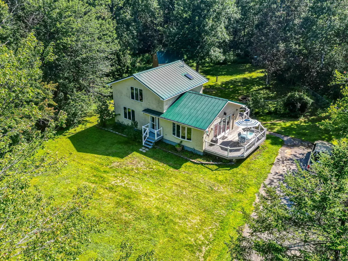 Newport, ME 04953,65 Kitchen Hill RD