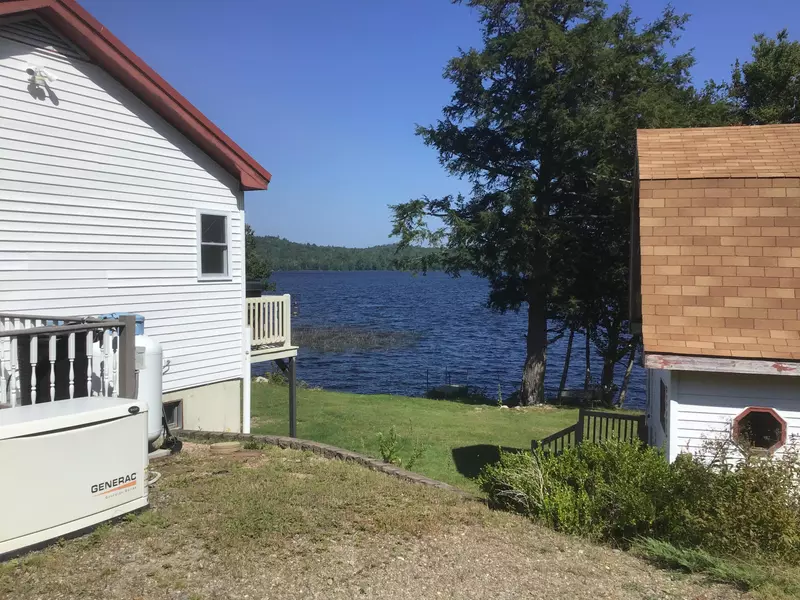 67 Round Pond LN, Charlotte, ME 04666