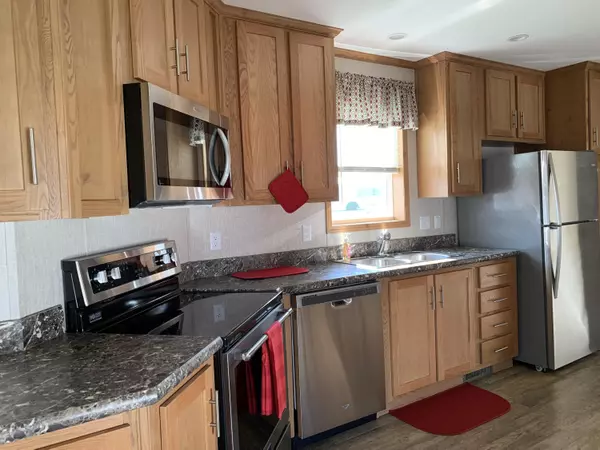 Brunswick, ME 04011,43 Linnell CIR