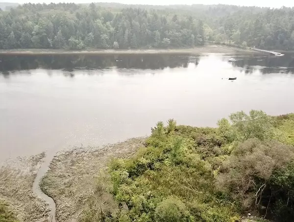 Richmond, ME 04357,393 Front ST