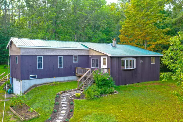 12 Virginia Lake RD, Stoneham, ME 04231