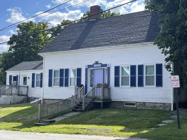 5 Free ST, Machias, ME 04654