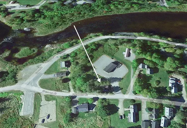 Machias, ME 04654,61 Fremont ST