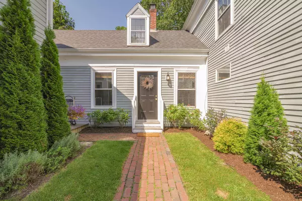 Waldoboro, ME 04572,5 Medomak TER