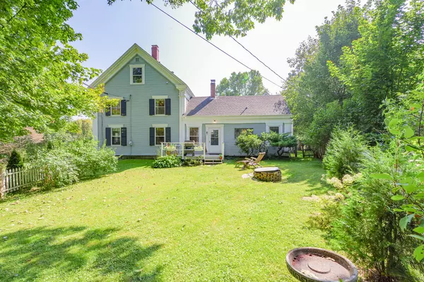 Waldoboro, ME 04572,5 Medomak TER