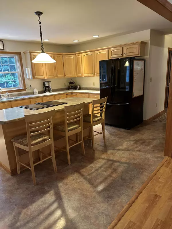 Stetson, ME 04488,50 Herbs LN