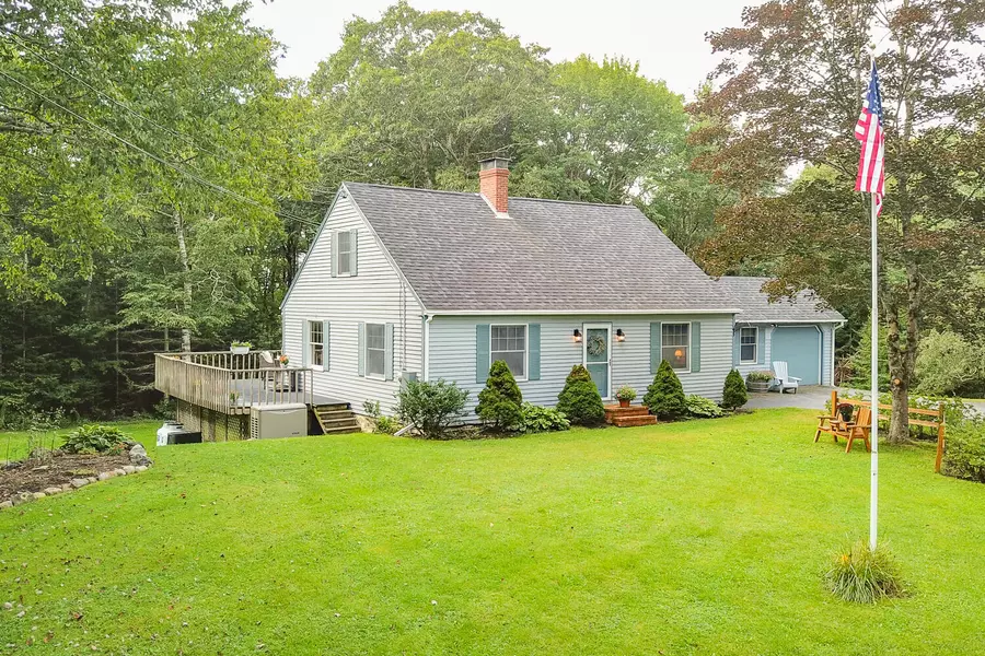 800 Eastern RD, Warren, ME 04864