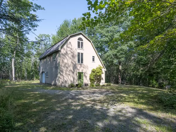 76 Knox RD, Bar Harbor, ME 04609