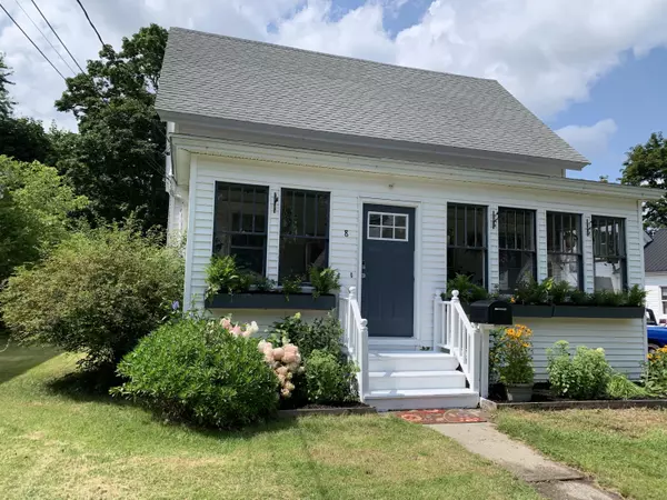 Lisbon, ME 04252,8 Pleasant ST